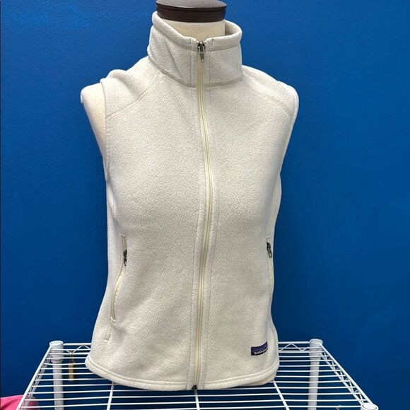 Patagonia Off-White Fleece Vest - Picture 1 of 6